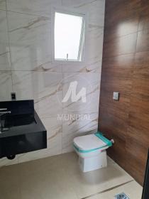 28 - Banheiro/lavabo