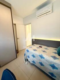 26 - Dormitorio