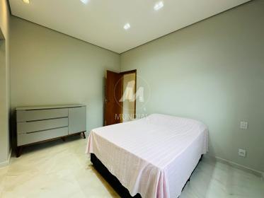 9 - Dormitorio