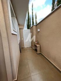 28 - Quintal/corredores