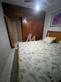 8 - Dormitorio