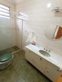 22 - Banheiro/lavabo