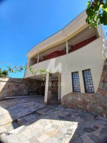 3 - Garagem/estacionamento