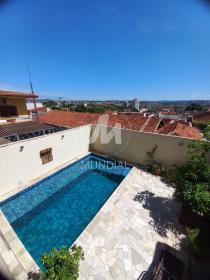 36 - Piscina