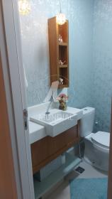 17 - Banheiro/lavabo