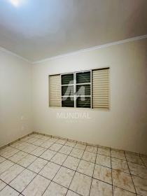 8 - Dormitorio