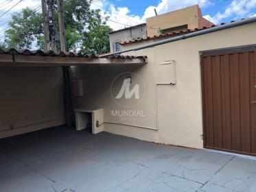 1 - Garagem/estacionamento