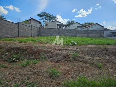 1 - Terreno/Lote