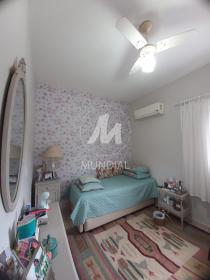26 - Dormitorio