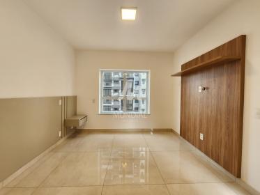 24 - Suite