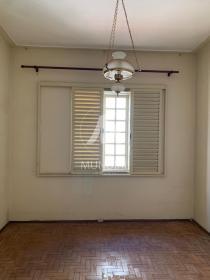 20 - Dormitorio