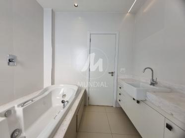 15 - Suite