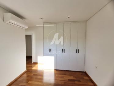 18 - Suite