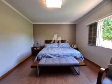 23 - Suite