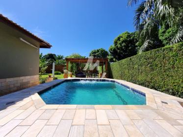 33 - Piscina
