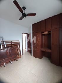 14 - Dormitorio