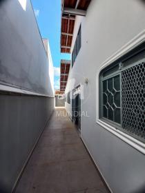 26 - Quintal/corredores
