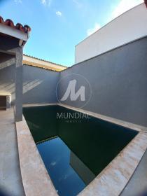 28 - Piscina