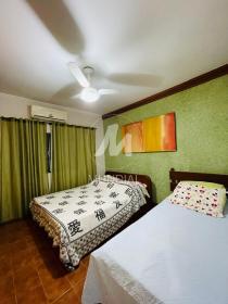 9 - Dormitorio
