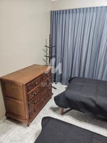 20 - Dormitorio