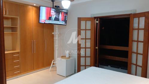 19 - Dormitorio