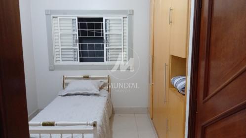 26 - Dormitorio