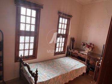 12 - Dormitorio