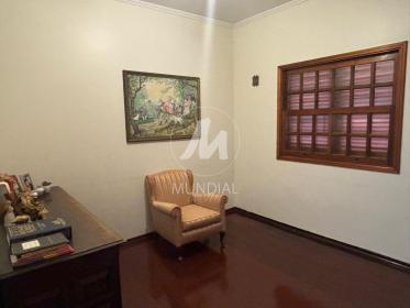 13 - Dormitorio
