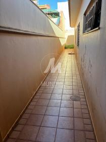 17 - Quintal/corredores