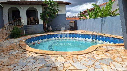 17 - Piscina
