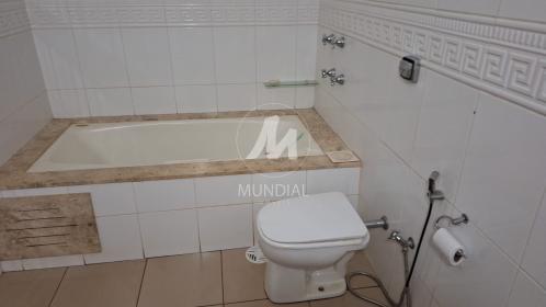 15 - Banheiro/lavabo