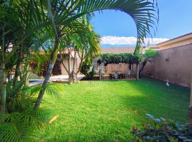 20 - Quintal/corredores