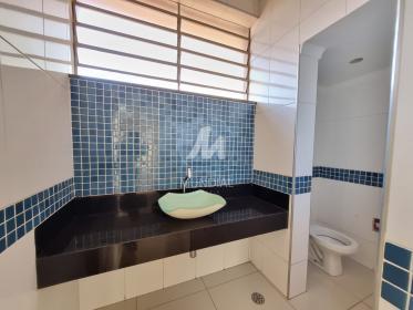16 - Banheiro/lavabo