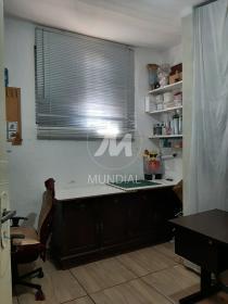 12 - Dormitorio