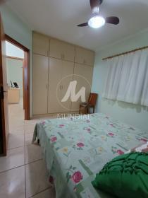 10 - Dormitorio