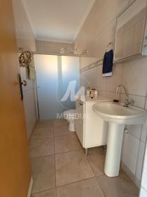 12 - Banheiro/lavabo