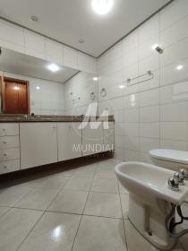 18 - Suite
