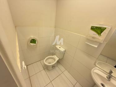 15 - Banheiro/lavabo
