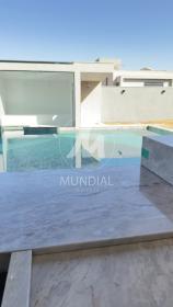 31 - Piscina