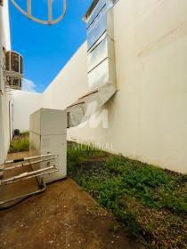 19 - Quintal/corredores
