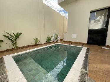 13 - Piscina