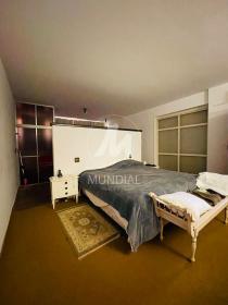 17 - Suite