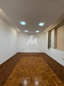 13 - Dormitorio