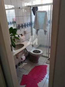9 - Banheiro/lavabo