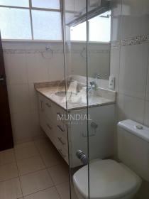 11 - Banheiro/lavabo