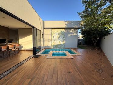 6 - Piscina