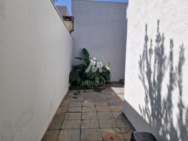 18 - Quintal/corredores