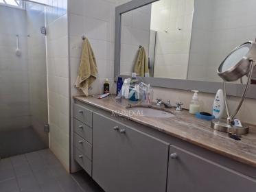 13 - Banheiro/lavabo