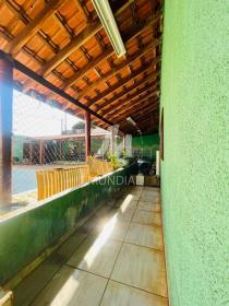 16 - Quintal/corredores