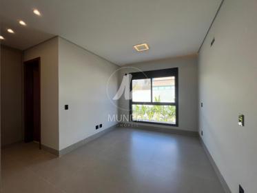 24 - Suite